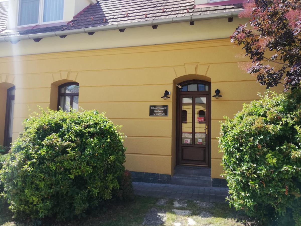 Malom-tó Vendégház Tapolca Esterno foto