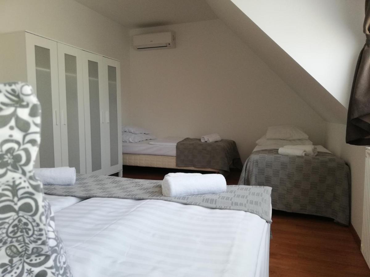 Malom-tó Vendégház Tapolca Esterno foto